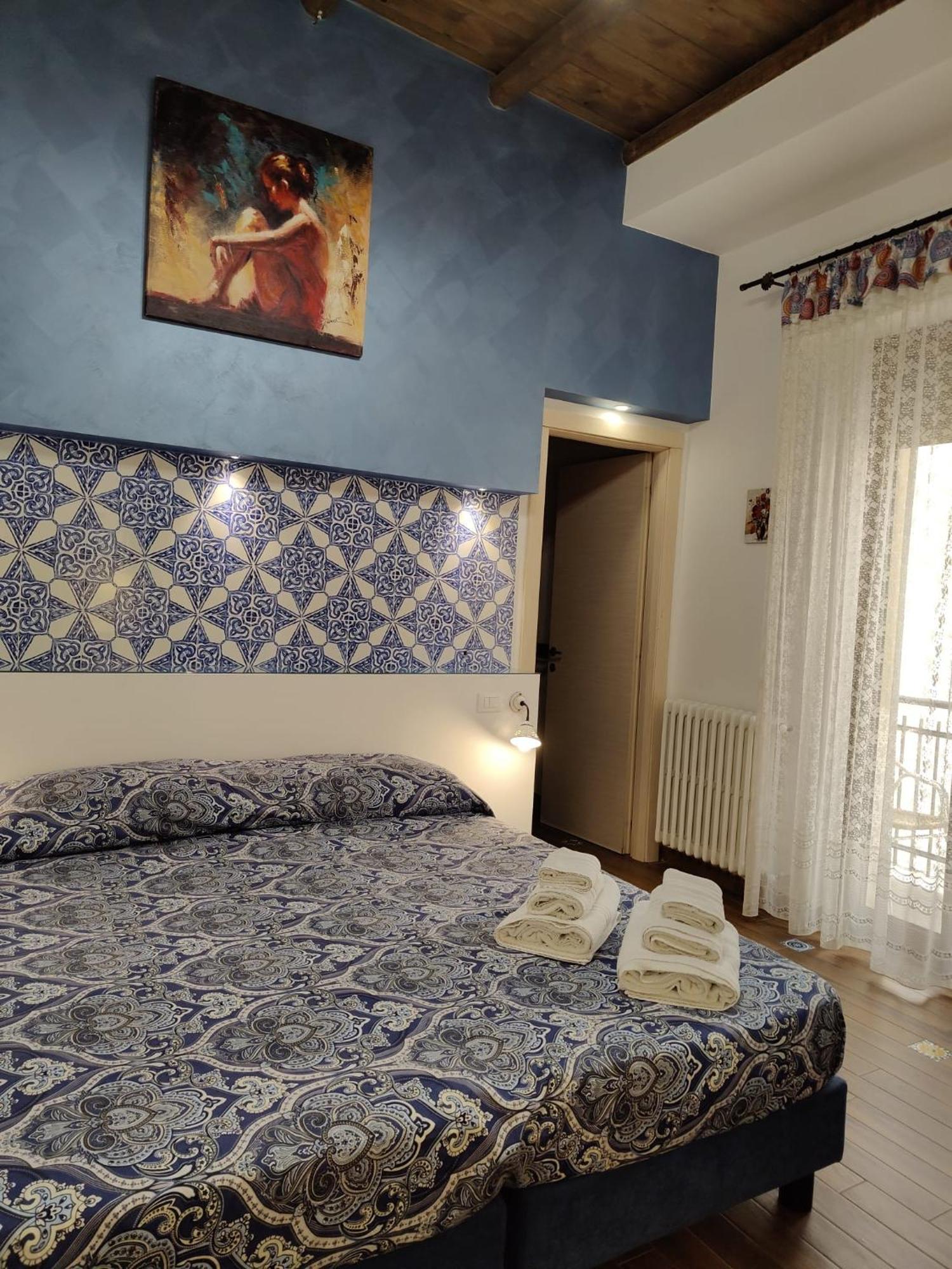 Centro Sicilia Rooms-Suites & Terrace Enna Exteriör bild